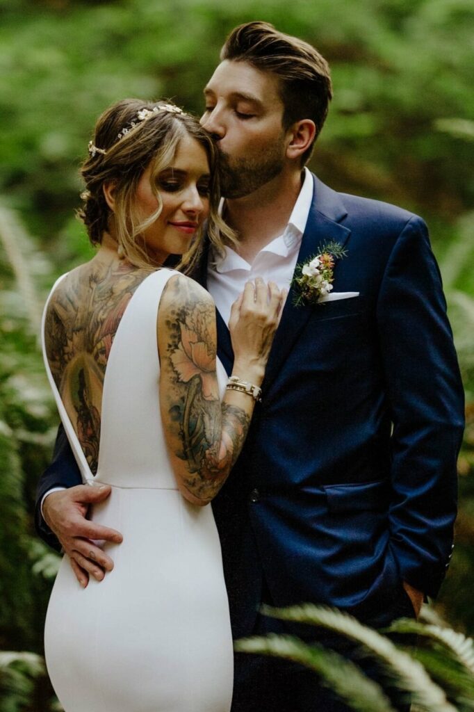 tattooed-bride-groom-redwoods