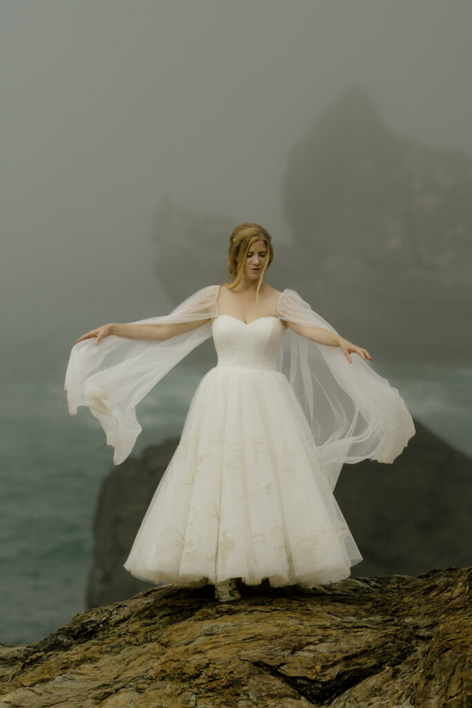 Northern California bridal portraits at Wedding Rock in Sue-Meg State Park